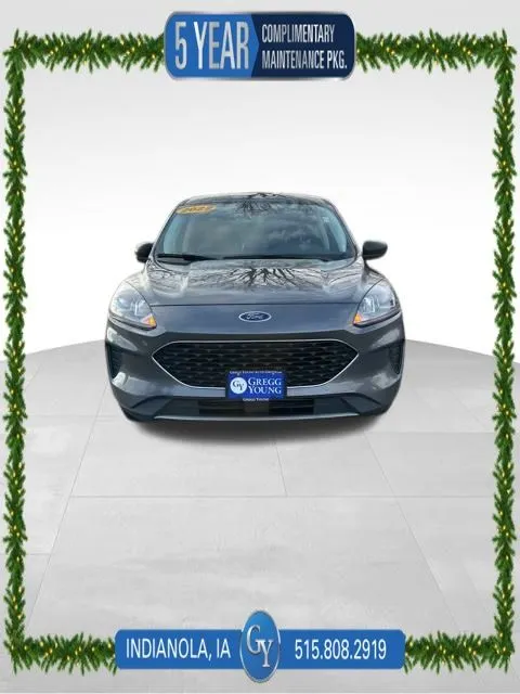 2022 Ford Escape SE's photo