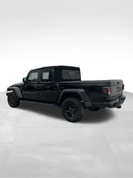 More photos of 2021 Jeep Gladiator Sport at Gregg Young Buick GMC Indianola, IA
