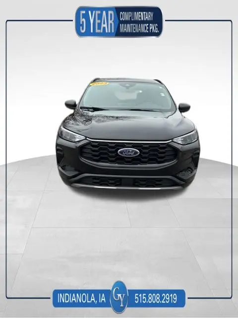 2023 Ford Escape ST-Line's photo