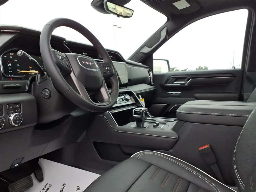 2026 GMC Sierra 1500 AT4X - Photo 12