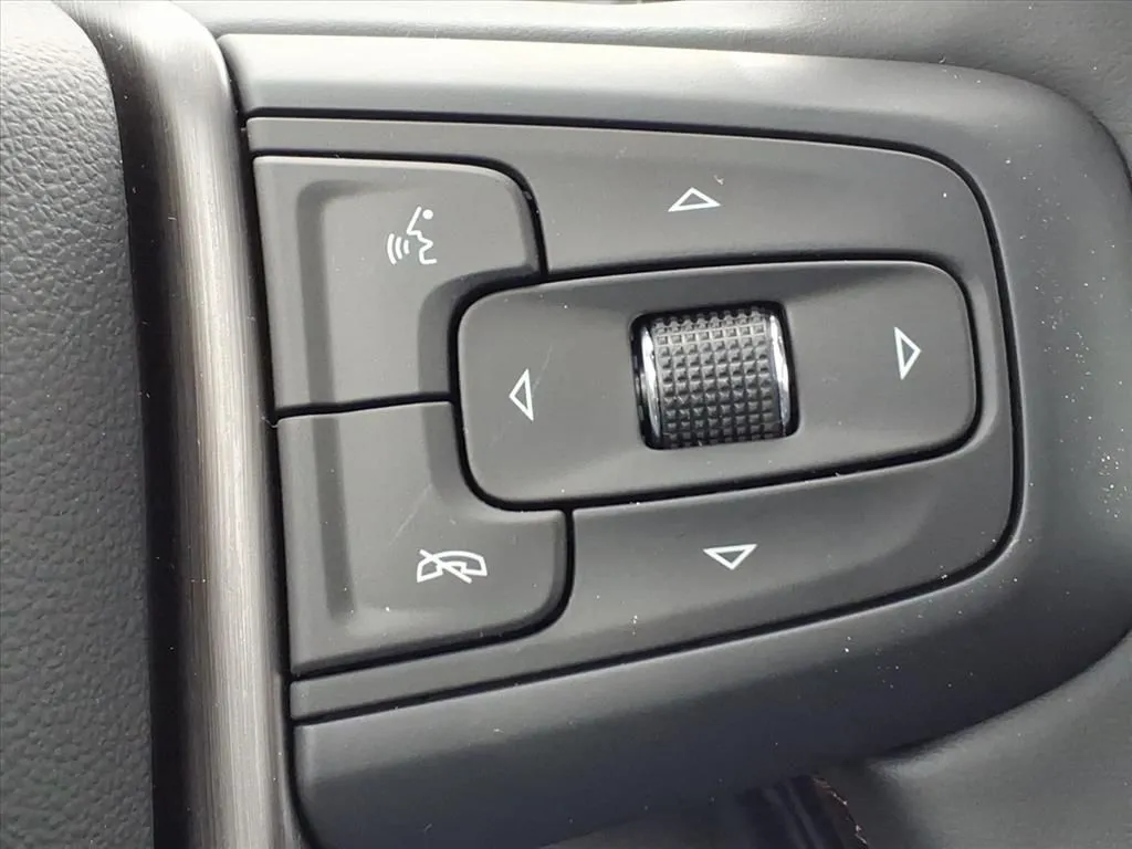 2026 GMC Sierra 1500 AT4X - Photo 17