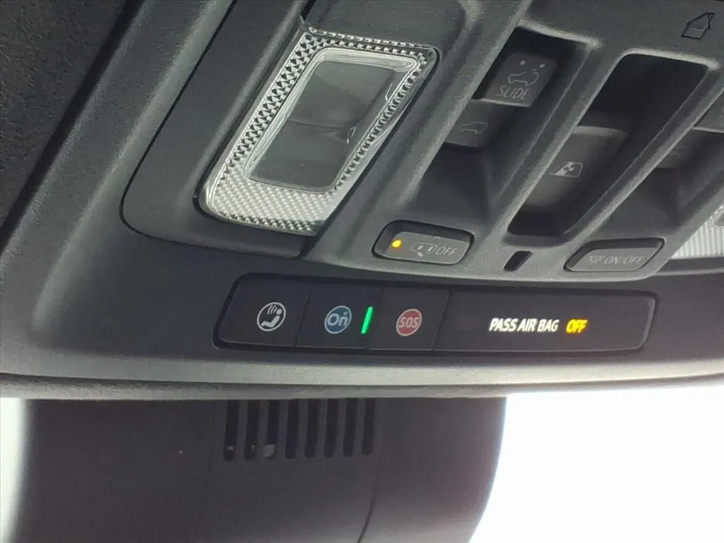 2026 GMC Sierra 1500 AT4X - Photo 19
