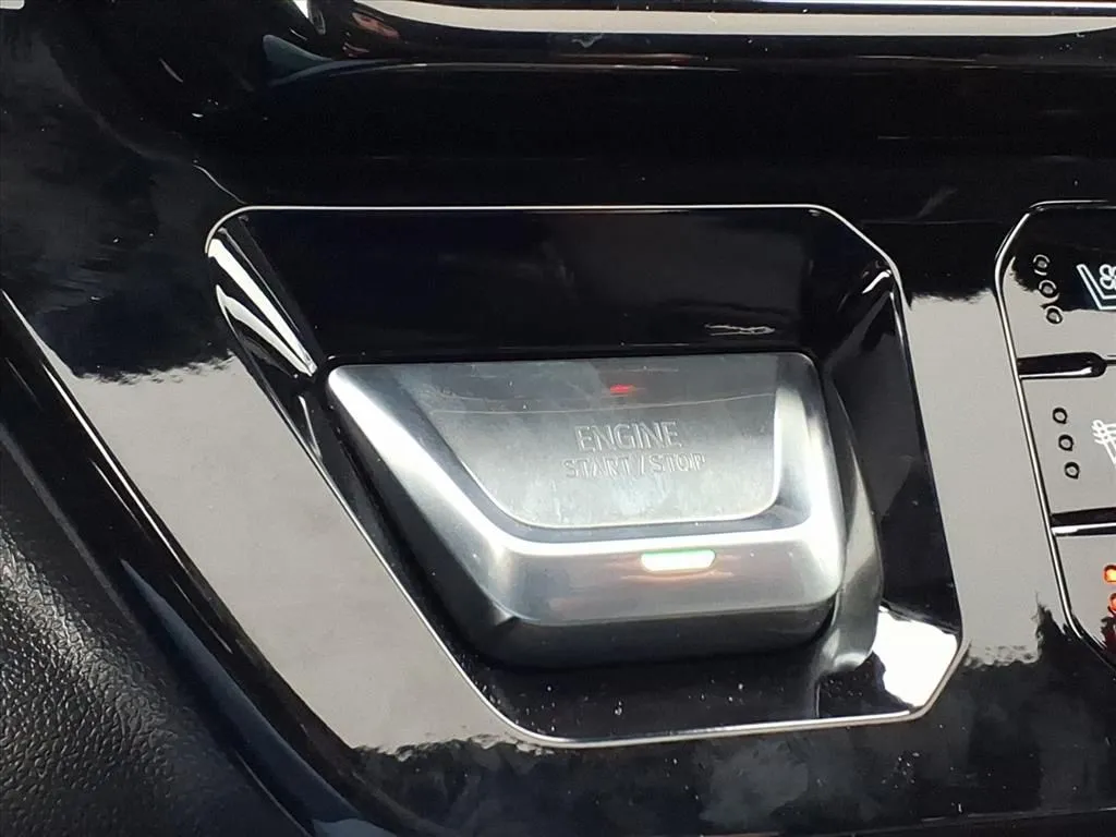 2026 GMC Sierra 1500 AT4X - Photo 14