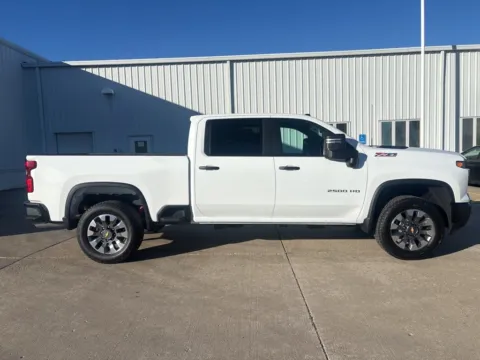 More photos of 2026 Chevrolet Silverado 2500HD Custom at Gregg Young Chevrolet GMC of Columbus, NE
