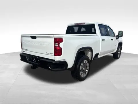 More photos of 2025 Chevrolet Silverado 2500HD Custom at Gregg Young Chevrolet GMC of Columbus, NE