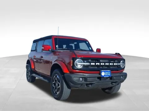 More photos of 2023 Ford Bronco Outer Banks at Gregg Young Chevrolet GMC of Columbus, NE
