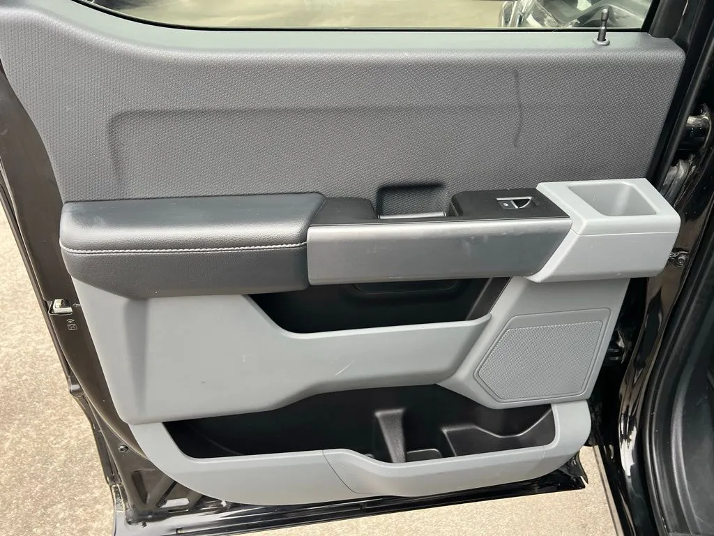 2023 Ford F-150 XLT - Photo 17