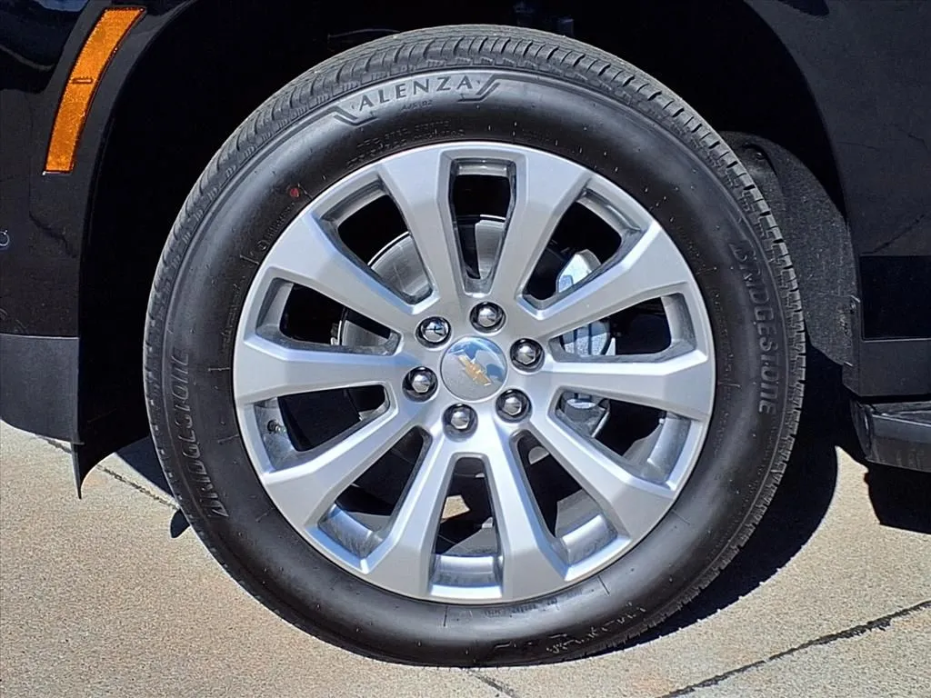 2026 Chevrolet Tahoe Premier - Photo 9