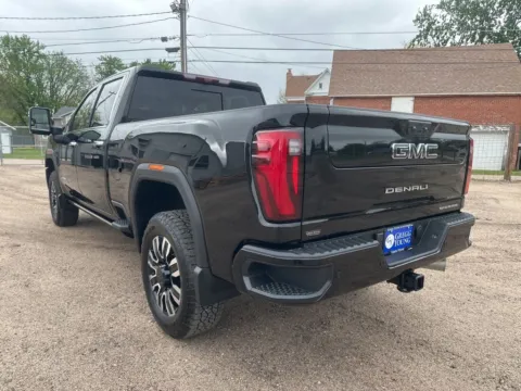 More photos of 2026 GMC Sierra 2500HD Denali Ultimate at Gregg Young Chevrolet GMC of Columbus, NE