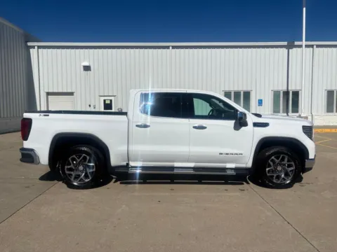 More photos of 2026 GMC Sierra 1500 SLT at Gregg Young Chevrolet GMC of Columbus, NE