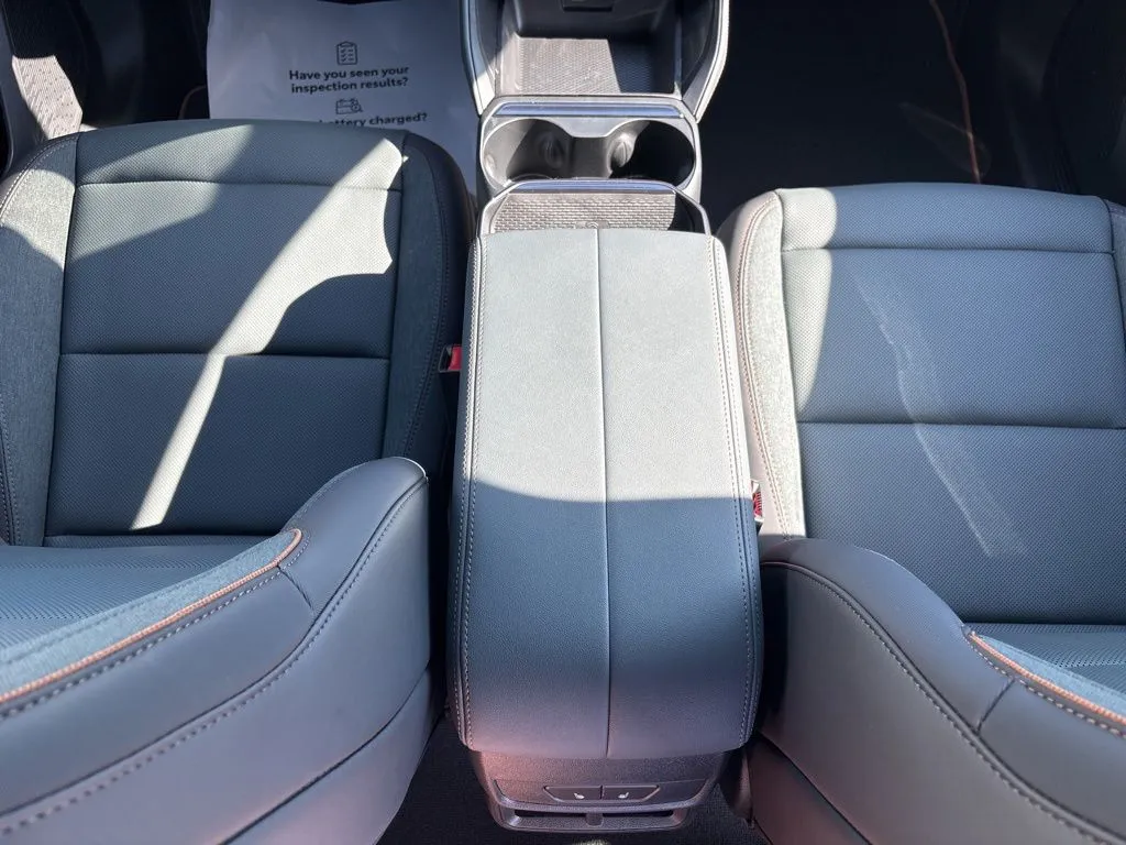 2026 GMC Terrain AT4 - Photo 32