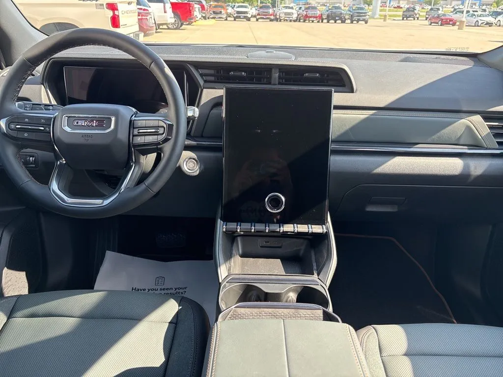 2026 GMC Terrain AT4 - Photo 31