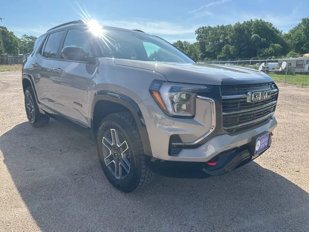 2026 GMC Terrain AT4 - Photo 7