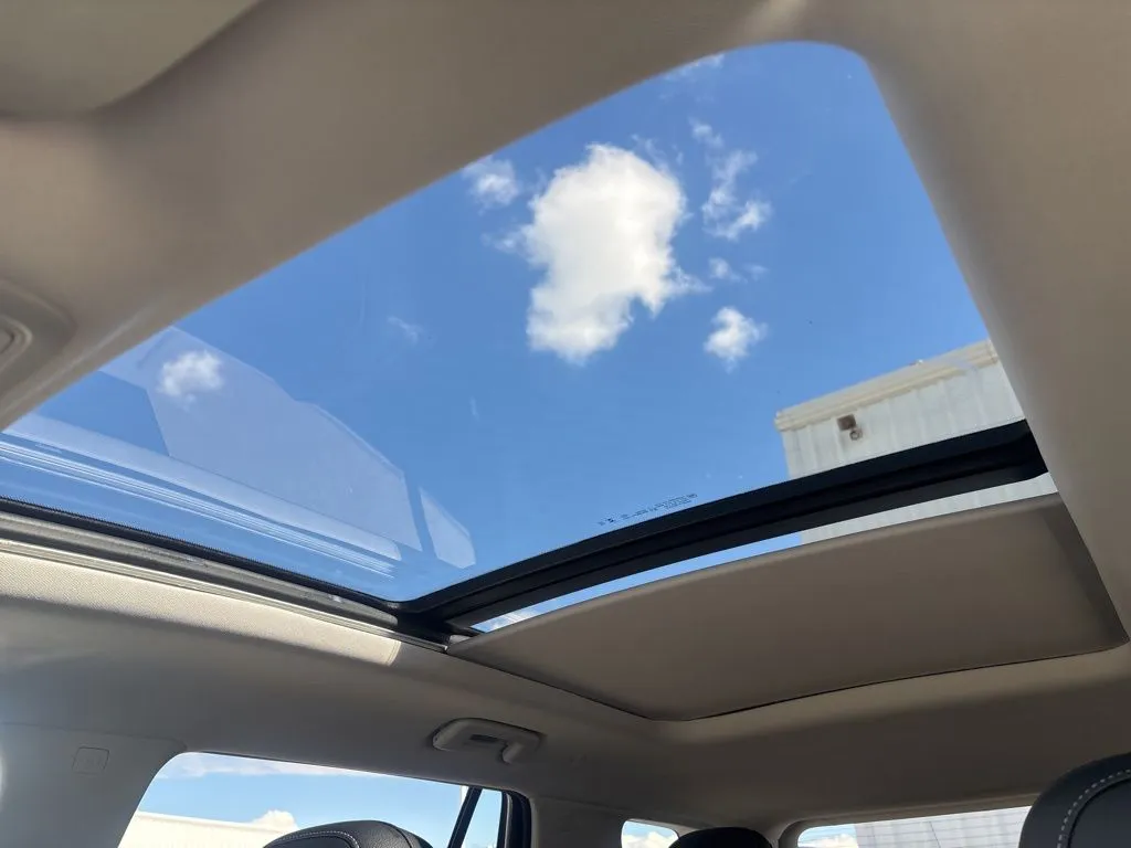 2026 GMC Terrain Denali - Photo 17
