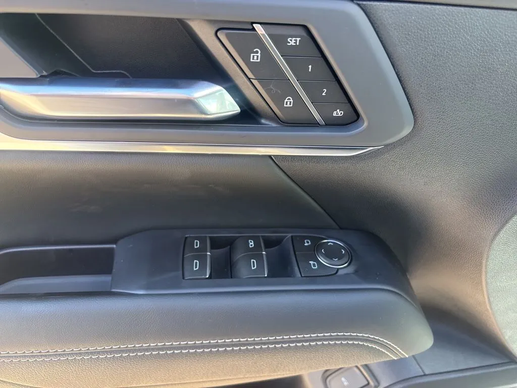 2026 GMC Terrain Denali - Photo 12