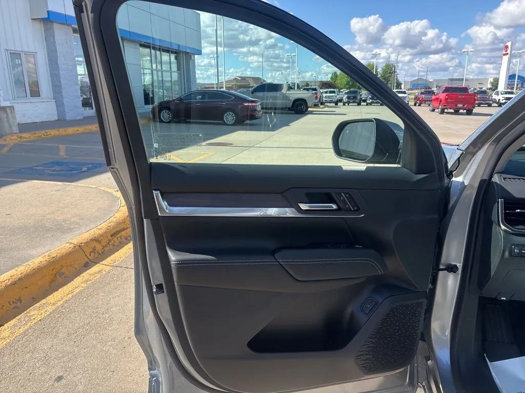 2026 GMC Terrain Denali - Photo 11
