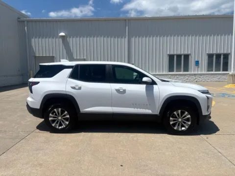 More photos of 2026 Chevrolet Equinox LT at Gregg Young Chevrolet GMC of Columbus, NE