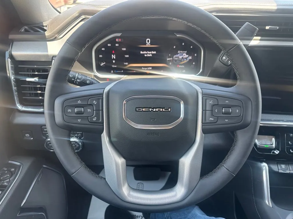 2026 GMC Sierra 2500HD Denali - Photo 14