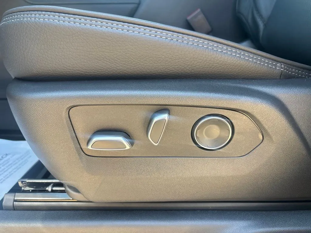 2026 GMC Sierra 2500HD Denali - Photo 13