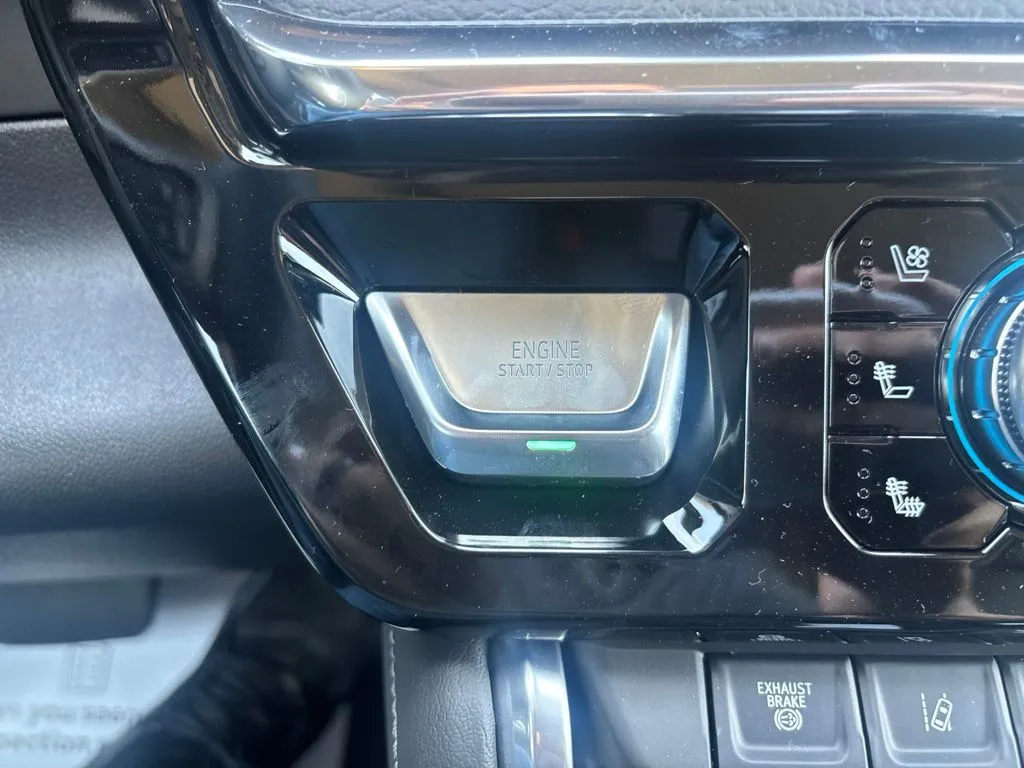 2026 GMC Sierra 2500HD Denali - Photo 18
