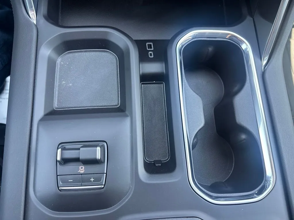 2026 GMC Sierra 2500HD Denali - Photo 20