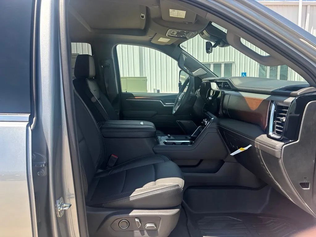 2026 GMC Sierra 2500HD Denali - Photo 24