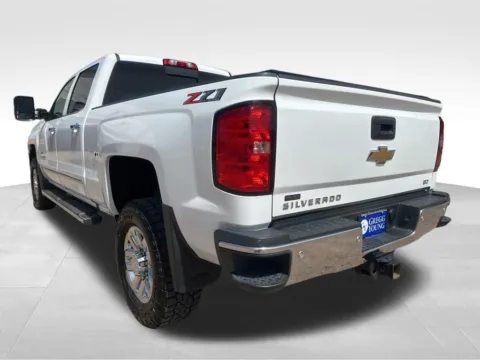 More photos of 2019 Chevrolet Silverado 3500HD LTZ at Gregg Young Chevrolet GMC of Columbus, NE