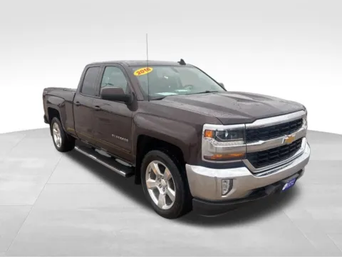 More photos of 2016 Chevrolet Silverado 1500 LT at Gregg Young Chevrolet GMC of Columbus, NE