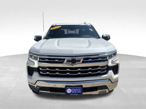 More photos of 2022 Chevrolet Silverado 1500 LTZ at Gregg Young Chevrolet GMC of Columbus, NE