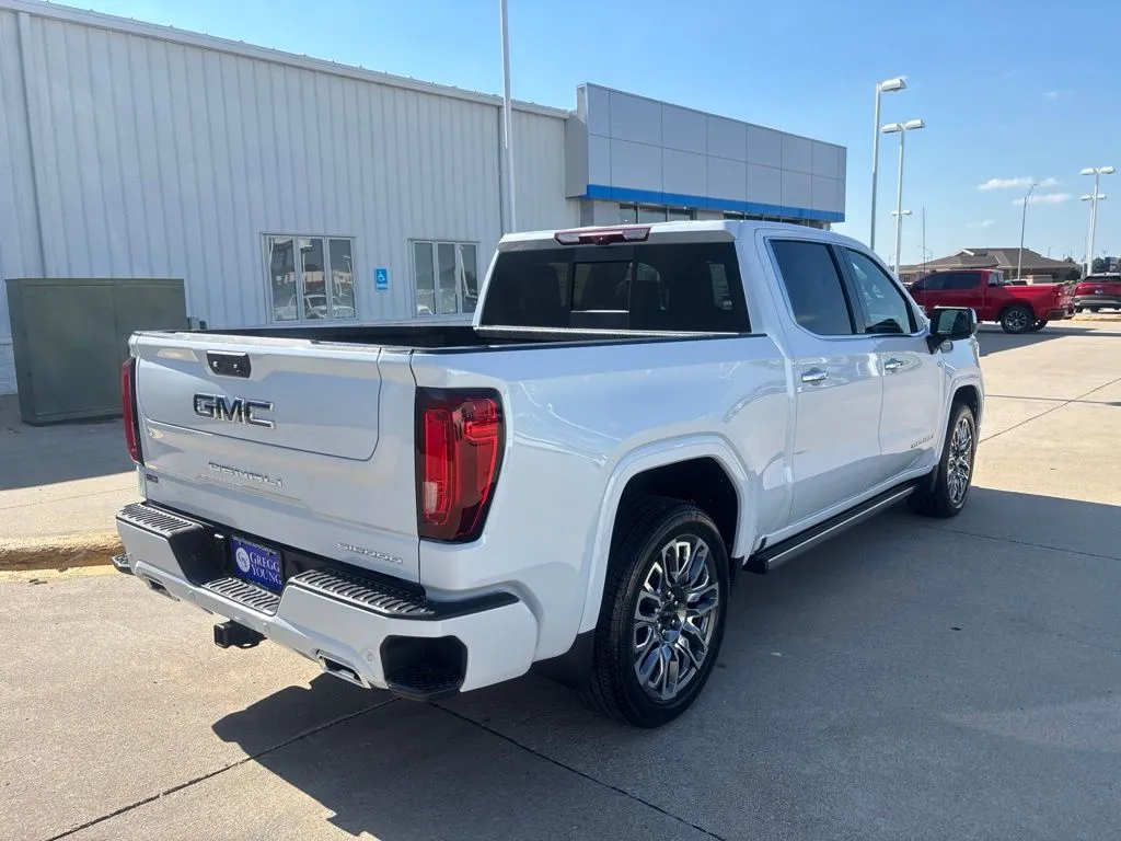 2026 GMC Sierra 1500 Denali Ultimate - Photo 6