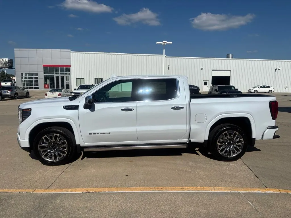 2026 GMC Sierra 1500 Denali Ultimate - Photo 9