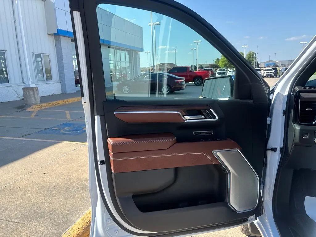 2026 GMC Sierra 1500 Denali Ultimate - Photo 11