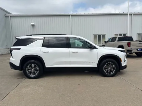 More photos of 2026 Chevrolet Traverse LT at Gregg Young Chevrolet GMC of Columbus, NE