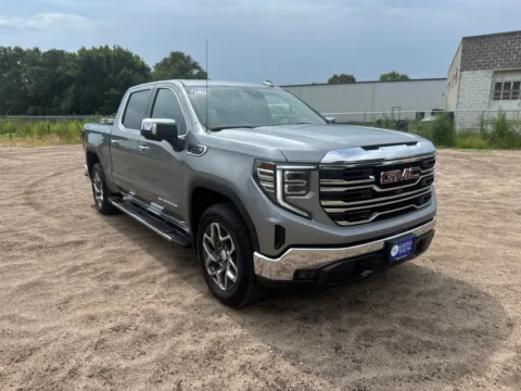More photos of 2026 GMC Sierra 1500 SLT at Gregg Young Chevrolet GMC of Columbus, NE