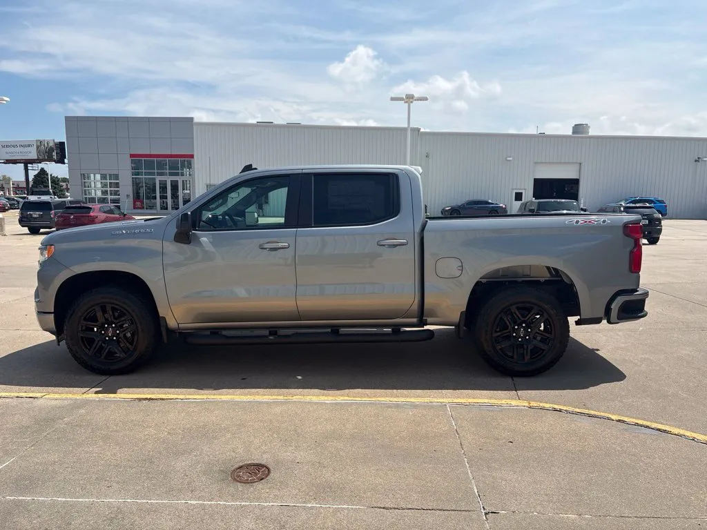 2026 Chevrolet Silverado 1500 RST - Photo 10
