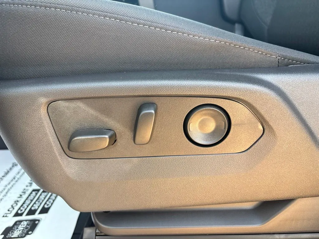 2026 Chevrolet Silverado 1500 RST - Photo 16