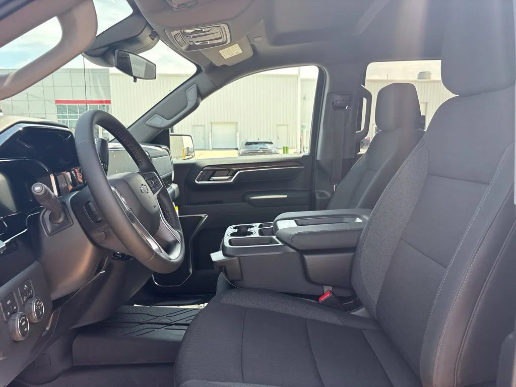 2026 Chevrolet Silverado 1500 RST - Photo 17