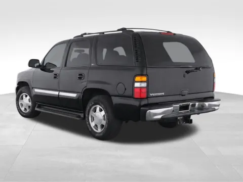Another view of 2004 GMC Yukon SLT for sale in Columbus, NE at Gregg Young Chevrolet GMC of Columbus