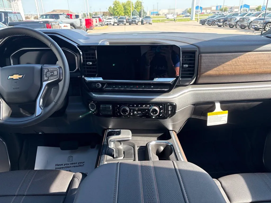 2026 Chevrolet Silverado 1500 High Country - Photo 33