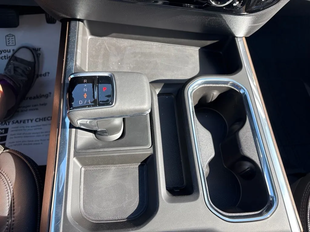 2026 Chevrolet Silverado 1500 High Country - Photo 23