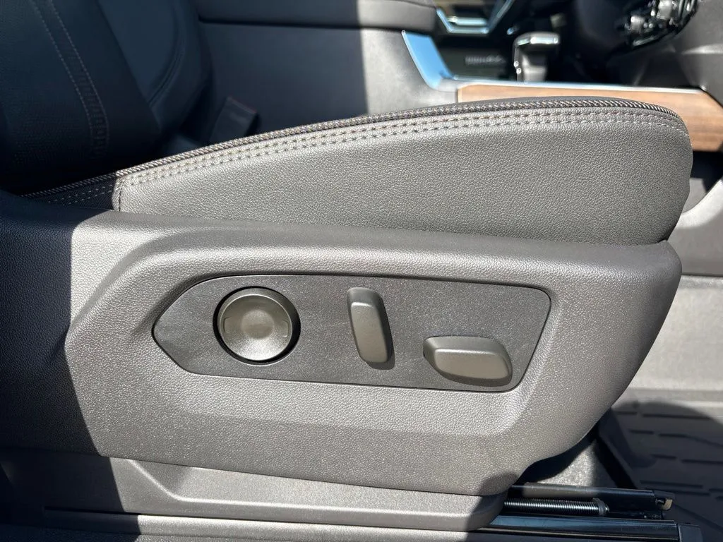 2026 Chevrolet Silverado 1500 High Country - Photo 27