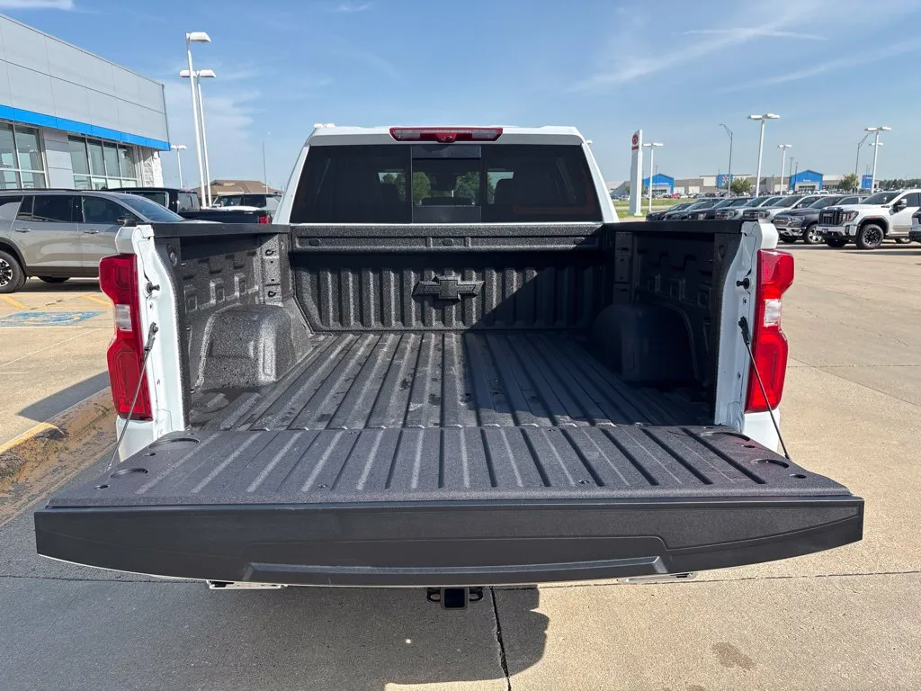 2026 Chevrolet Silverado 1500 High Country - Photo 8