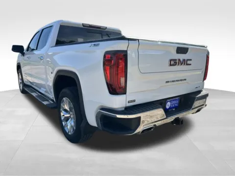More photos of 2019 GMC Sierra 1500 SLT at Gregg Young Chevrolet GMC of Columbus, NE