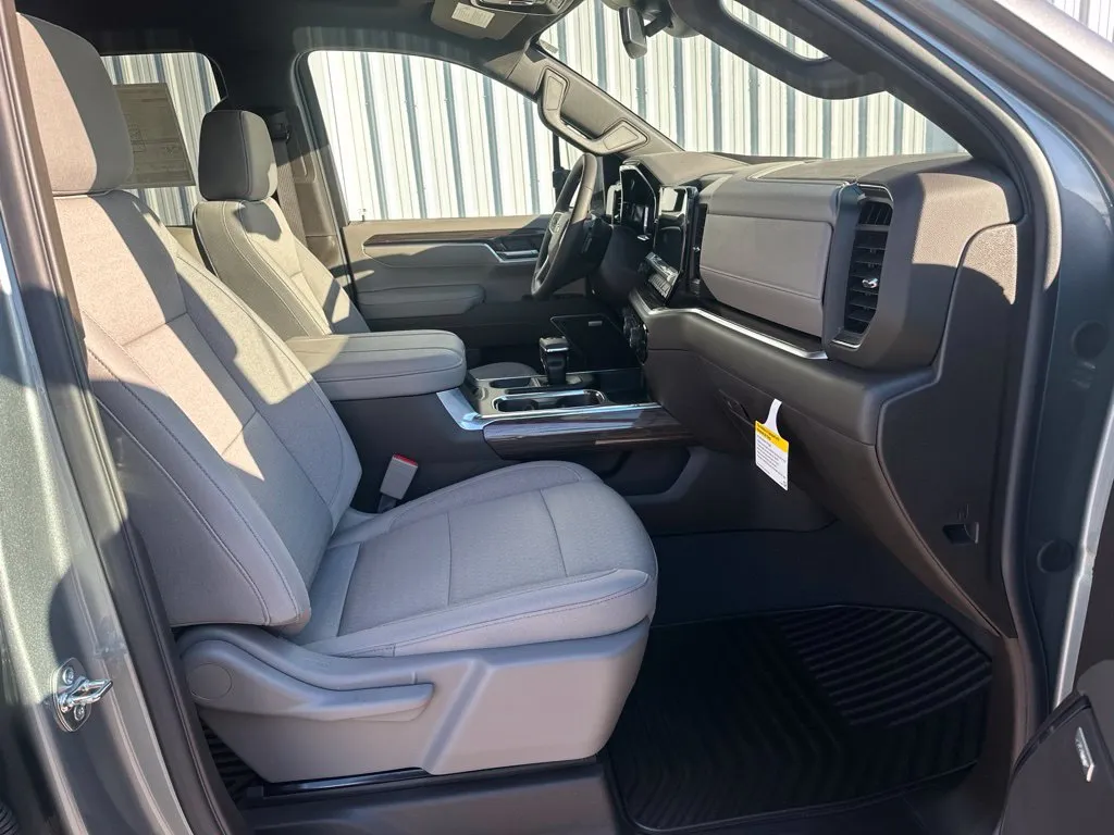 2026 Chevrolet Silverado 1500 RST - Photo 11