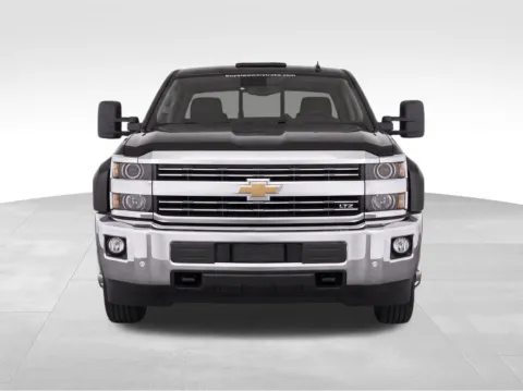More photos of 2015 Chevrolet Silverado 3500 HD LTZ at Gregg Young Chevrolet GMC of Columbus, NE