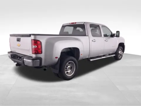 More photos of 2013 Chevrolet Silverado 3500 HD LTZ at Gregg Young Chevrolet GMC of Columbus, NE