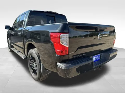 More photos of 2018 Nissan Titan SV at Gregg Young Chevrolet GMC of Columbus, NE