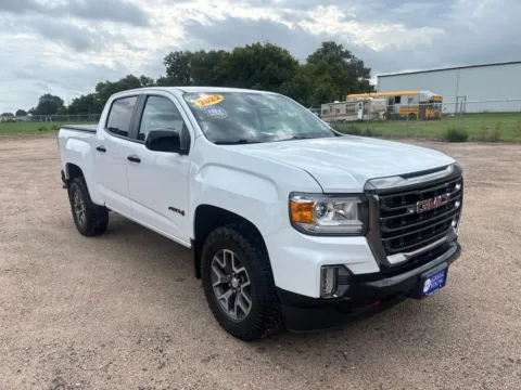 More photos of 2022 GMC Canyon AT4 w/Leather at Gregg Young Chevrolet GMC of Columbus, NE