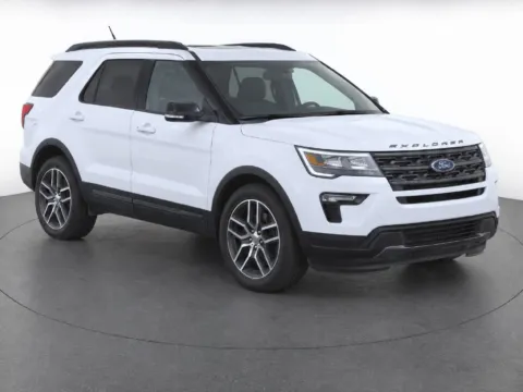 Photos of 2018 Ford Explorer XLT for sale in Columbus, NE at Gregg Young Chevrolet GMC of Columbus