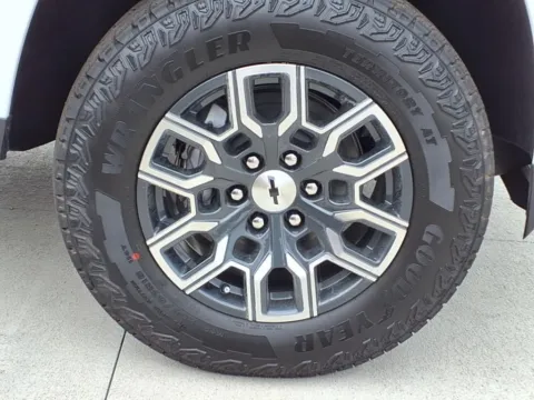 More photos of 2026 Chevrolet Colorado Z71 at Gregg Young Chevrolet GMC of Columbus, NE